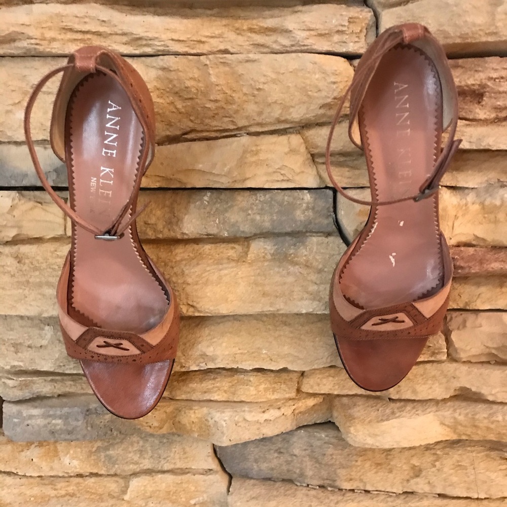 Anne Klein Mauve Two-Tone Sandal - Picture 6 of 13